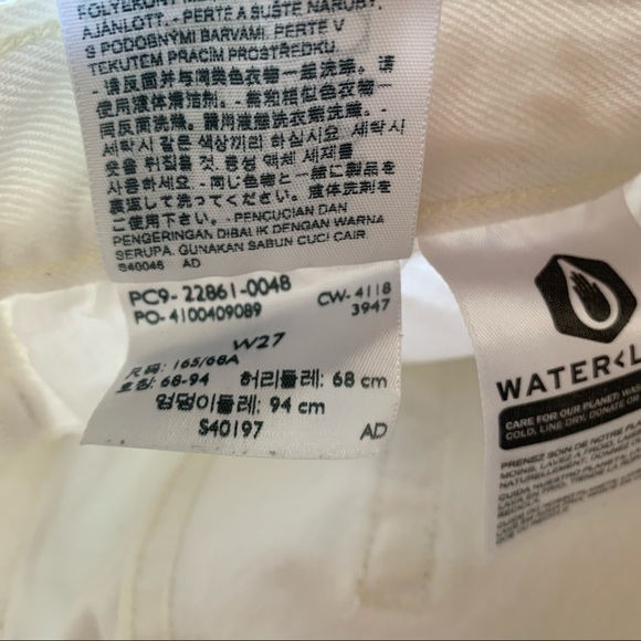 Levi Wedgie Straight White Distressed Denim High-Rise Cropped Jeans - Picture 14 of 16